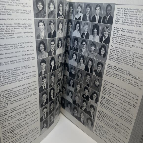 1986 PENN STATE UNIVERSITY ANNUAL YEARBOOK LA VIE pristine, hardcover, embossed - Picture 6 of 11